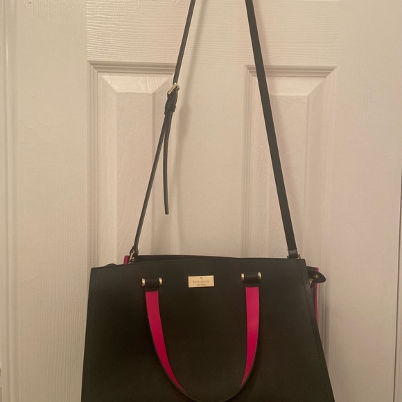 Kate Spade blank and pink accents leather purse - Picture 3 of 5